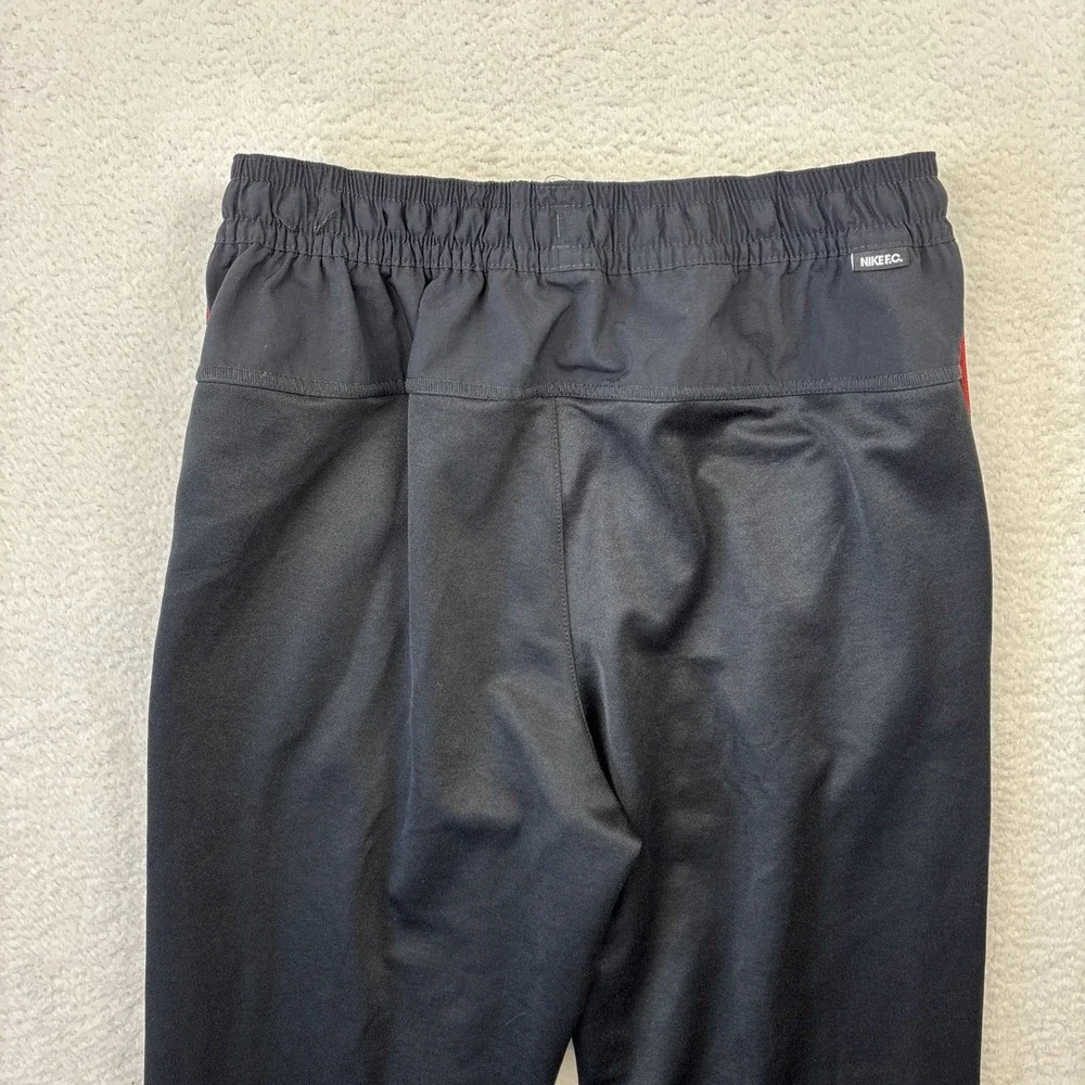 NIKE F.C. Mens Football Pants Small Black Soccer Sweatpants Zip Ankle Joggers
